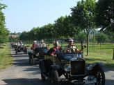 Ford T avec les paysages de Normandie