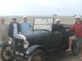 Ford T dans la baie du Mont St Michel